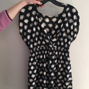 V neck, empire dress
